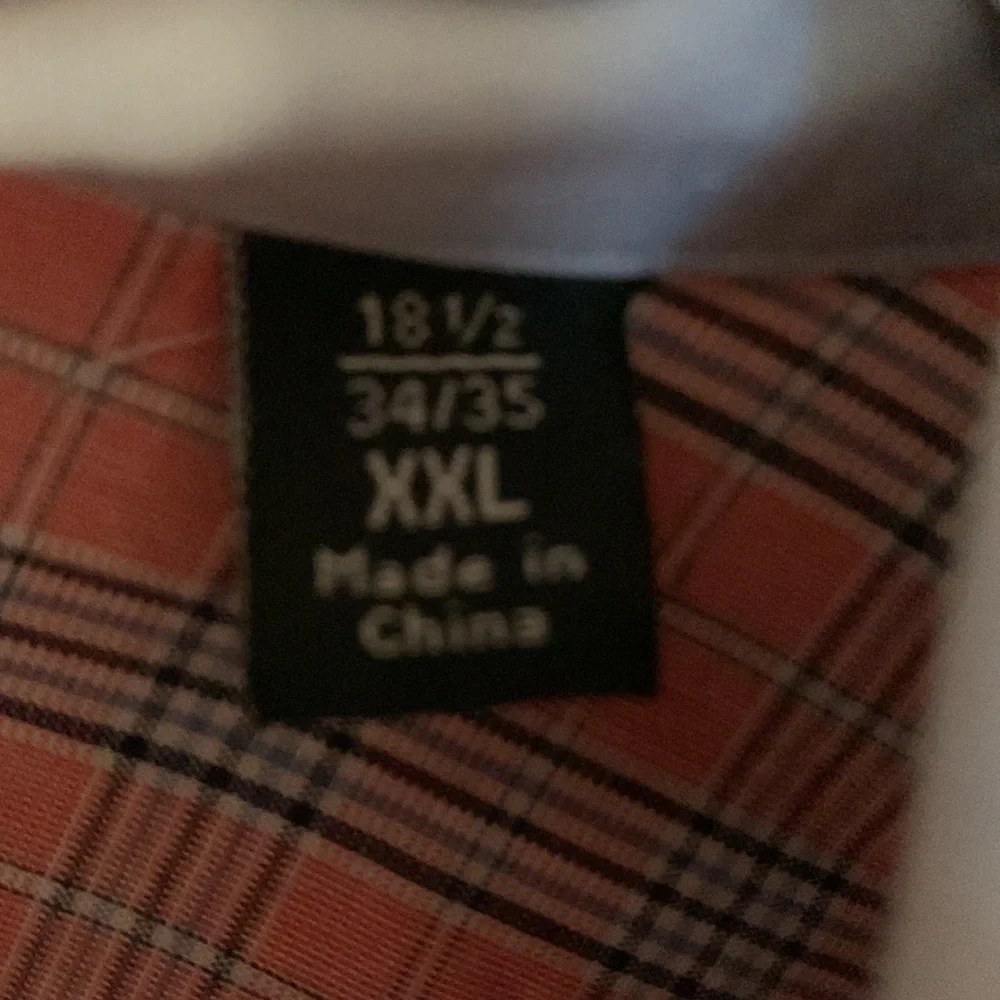Mens button down - Picture 3 of 3